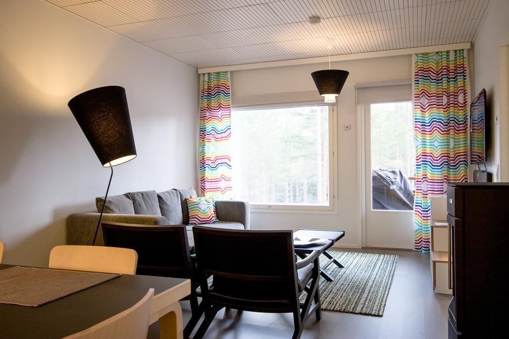 Haapala Suites Entinen Iida ווקאטי חדר תמונה